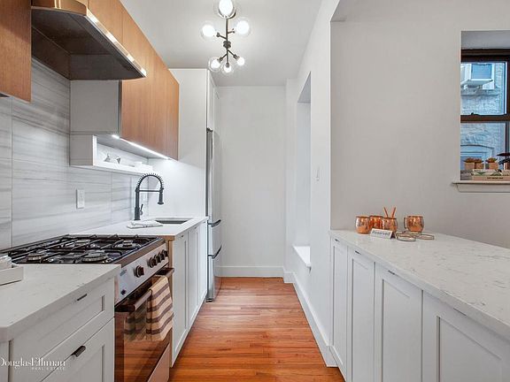 2nd image of 1062 Bergen St APT 2B