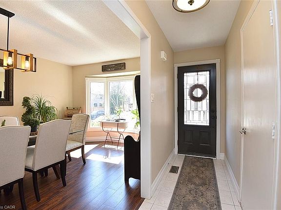 5th image of 2206 Donald Rd