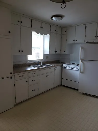 215 E North St #2 Photo 1