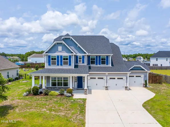 557 Saratoga Road, Sneads Ferry, NC 28460