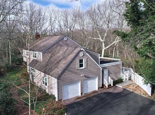 9 Blueberry Ridge Rd, Setauket, NY 11733