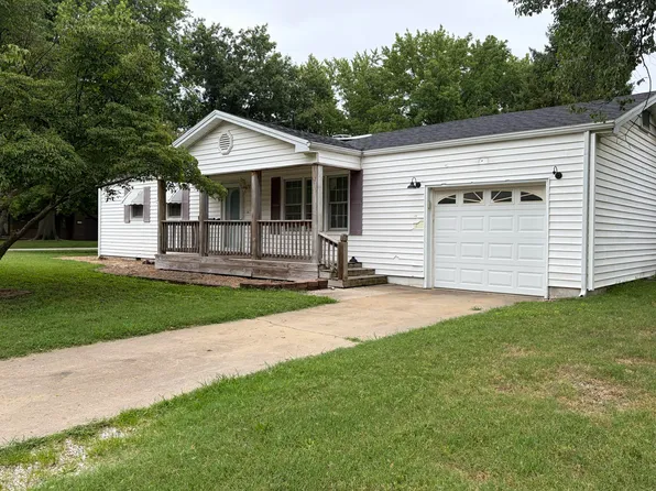 4003 W Hialeah Street, Springfield, MO 65803