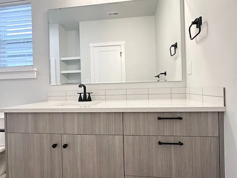 6832 W Corona St — Photo 58