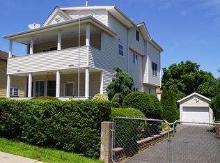 26 Harding Ct, Garfield, NJ 07026