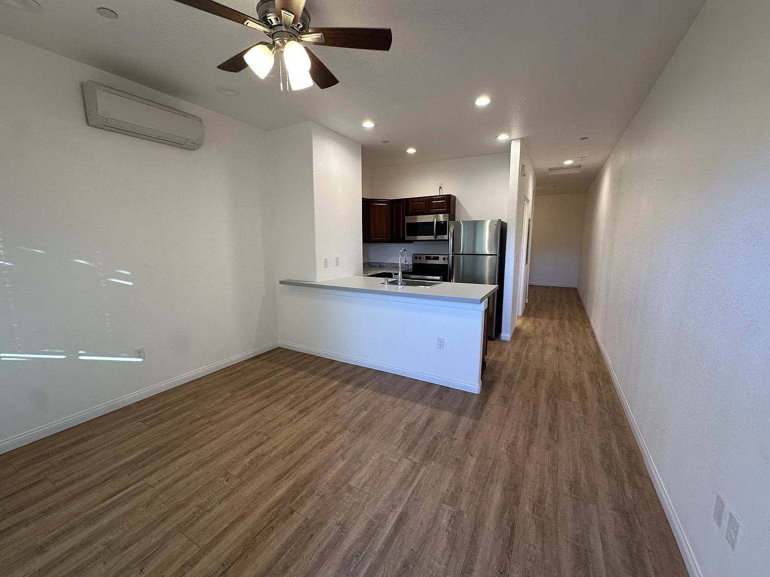 Studio, 497 sqft, $1,000 — Photo 3