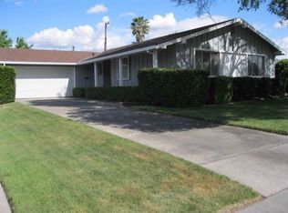 5644 Hemlock St, Sacramento, CA 95841