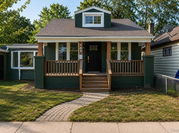 145 W Bernhard Ave, Hazel Park, MI 48030