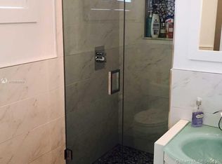 5870 SW 104th St, Pinecrest, FL 33156