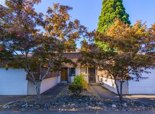 12315 NE Fremont St, Portland, OR 97230