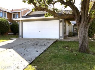9374 Rampton Ct, Sacramento, CA 95829