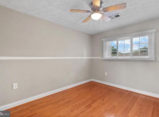 138 S Virginia Ave #28, Falls Church, VA 22046