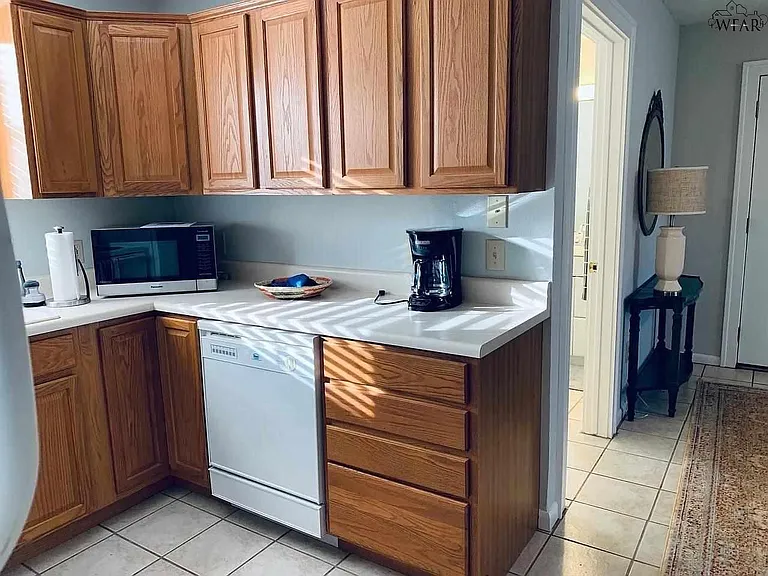 1806B Victory Ave — Photo 4
