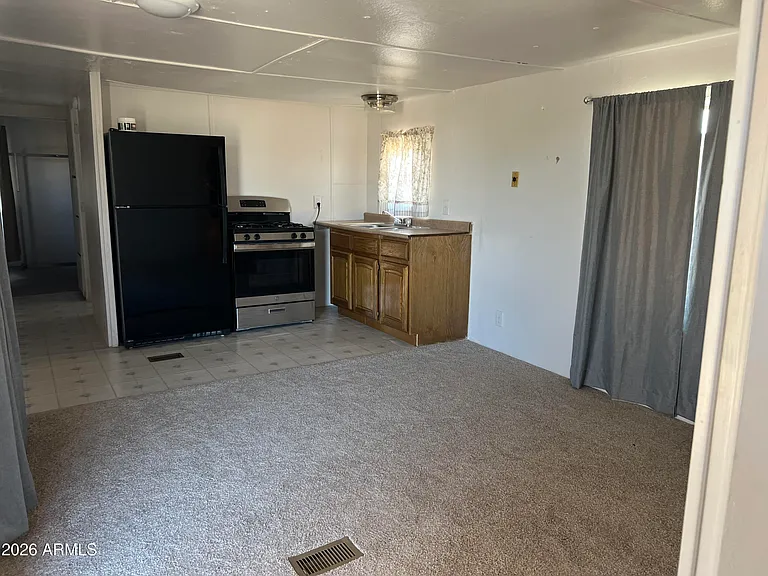 5818 N Tally Ho Ln — Photo 5