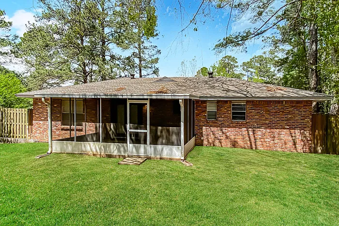 658 Partridge Ln — Photo 10