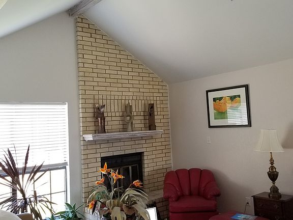 Family Room with fireplace