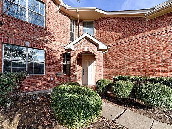 4th image of 5105 Willow Bend Ln
