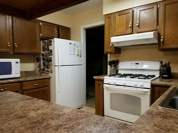 2nd image of 11626 Blueridge St
