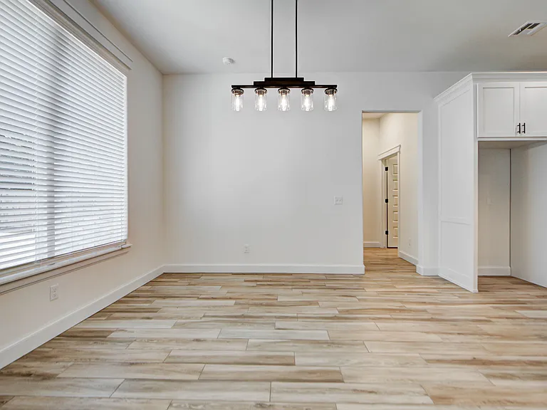 3027 Pescara Dr — Photo 26
