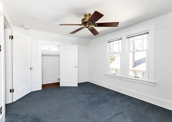 6902 12th Ave NE — Photo 14