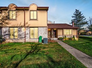 41725 Bedford Dr, Canton, MI 48187