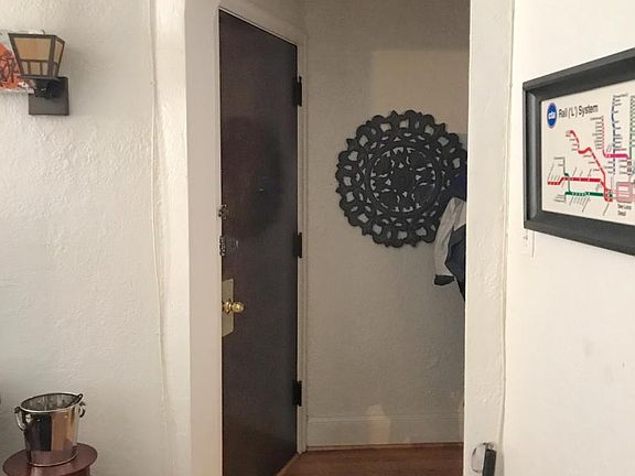 4th image of 4516 N Paulina St APT 1E