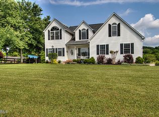 3716 Laurel Ridge Dr, Maryville, TN 37801