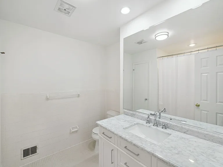 6313 Stoneham Ln — Photo 26
