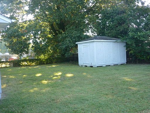 2nd image of 5617 Westbury Rd