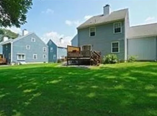 20 Fairway Cir — Photo 23