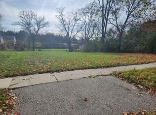 220 Phoenix St, Delavan, WI 53115