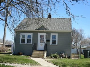 550 Cutler St, Waterloo, IA 50703