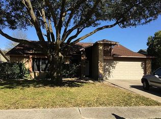 16306 N Cross Dr, Houston, TX 77073