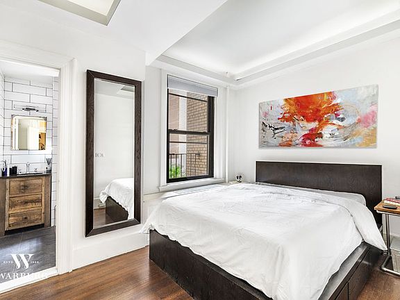4th image of 212 E 48th St APT 3E