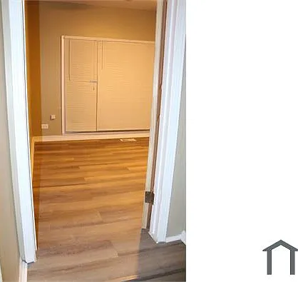 1521 E 68th St #1 — Photo 7