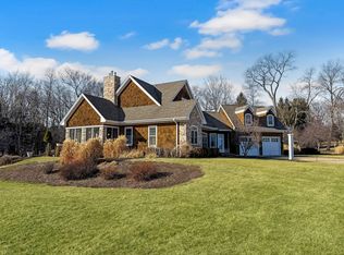 1121 Lawn Pl, Freeport, IL 61032