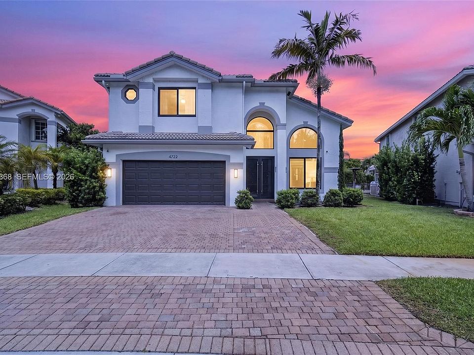 1st image of 4723 SW 176th Ter