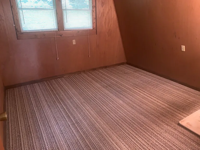 3804 Howard Gap Rd — Photo 9