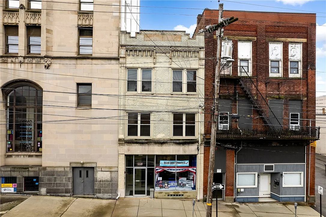 115 W Jefferson St photo 1