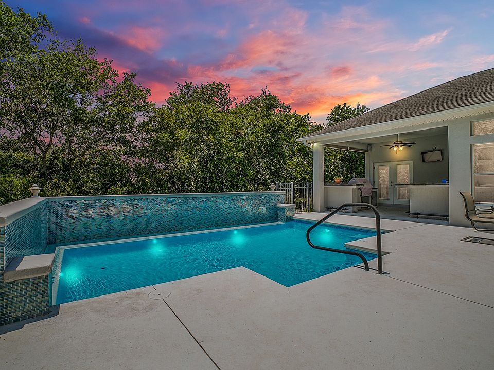 1st image of 432 San Nicolas Way
