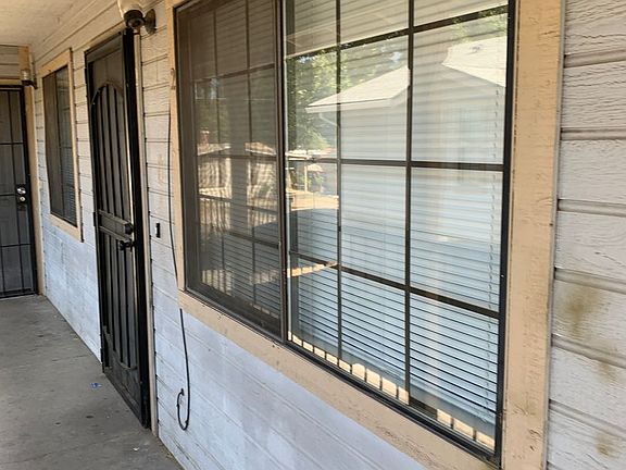 2nd image of 1190 Kenwood Ave APT 2