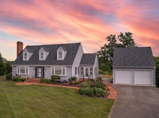 1726 Three Otters Rd, Bedford, VA 24523