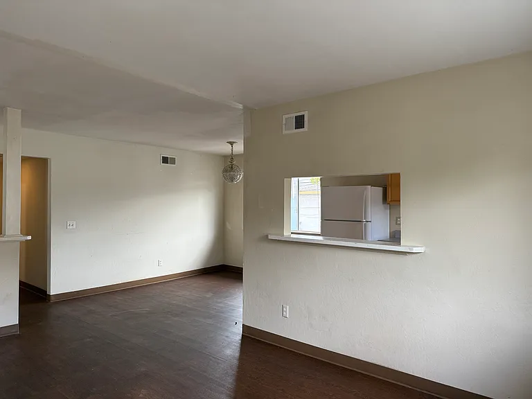 280 Richfield Dr #4 — Photo 5
