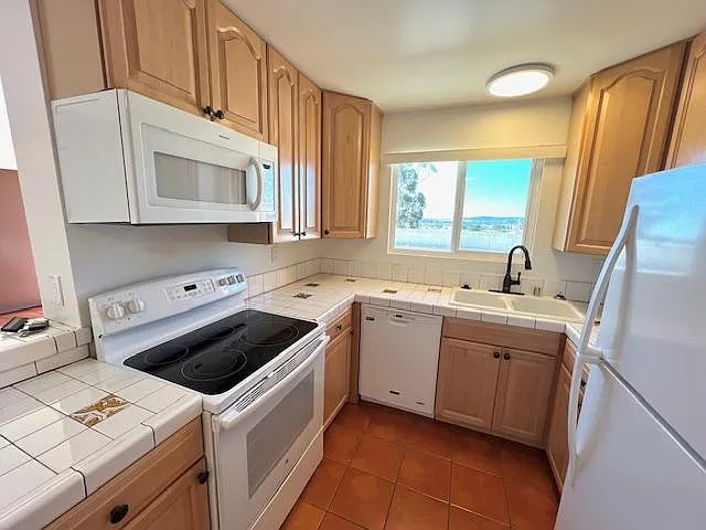 1912 San Diego Ave #5 — Photo 2