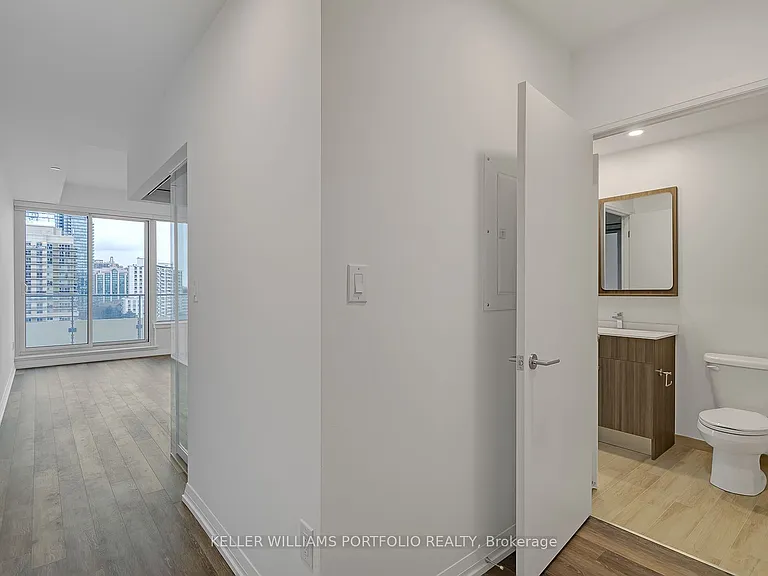 75 Canterbury Pl #1205 — Photo 3
