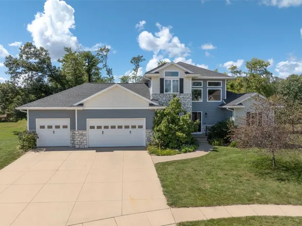 95 Grand Ave, Marion, IA 52302