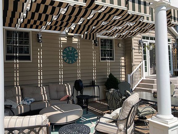 Sliding shade cover/pergola