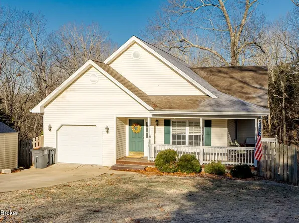 326 White Pine Ln, Brandenburg, KY 40108