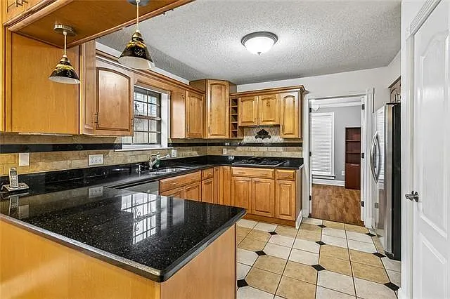 1400 Wisteria Dr — Photo 9