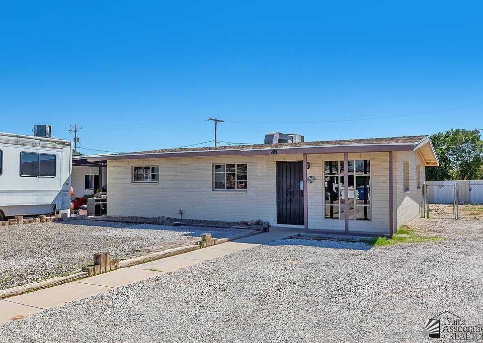 1st image of 2617 S Las Palmas Vista Ave