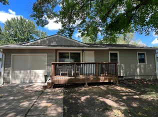 5224 SW 31st Ter, Topeka, KS 66614